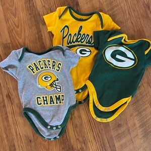 NFL Green Bay Packers Onesie Body Suit Bundle of Three 0-3 months